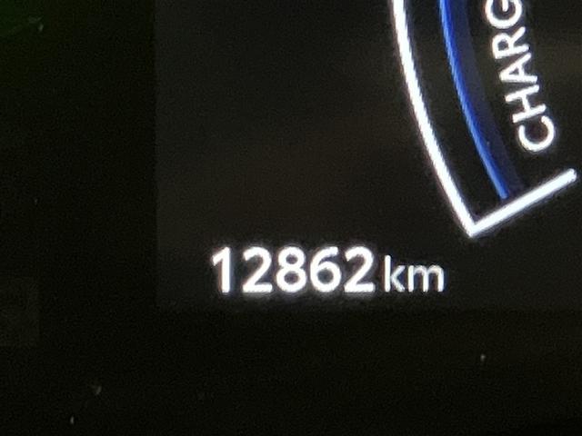 シエンタ ハイブリッドＺ　ＴＳＳ　ワンオーナ　エアバック　アルミ　キーレスエントリー　ナビＴＶ　イモビライザー　バックモニター　ＬＥＤヘッドライト　ＥＴＣ車載器　横滑り防止　スマートキー　オートエアコン　サイドエアバッグ（13枚目）