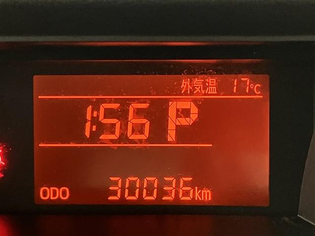 ルーミー Ｘ　左オートスライド　ＡＣ　ＶＳＣ　点検記録簿　ＰＷ　ＷエアＢ　ワンオーナ　イモビライザー　パワーステアリング　エアバッグ　バックモニター　アイドルストップ　メディアプレイヤー接続　キーレスエントリー（11枚目）