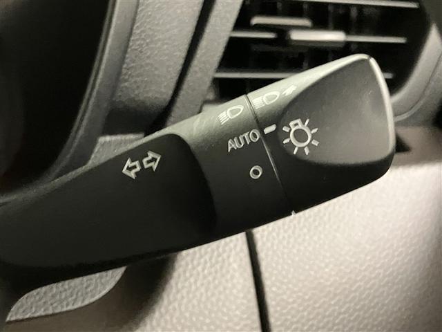 ルーミー Ｘ　左オートスライド　ＡＣ　ＶＳＣ　点検記録簿　ＰＷ　ＷエアＢ　ワンオーナ　イモビライザー　パワーステアリング　エアバッグ　バックモニター　アイドルストップ　メディアプレイヤー接続　キーレスエントリー（19枚目）