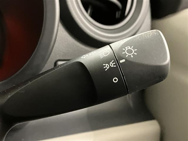 パッソ Ｘ　Ｓ　衝突回避支援システム　整備記録簿　盗難防止システム　キーフリーシステム　デュアルエアバック　スマートキー　ｉストップ　ＥＳＣ　１オナ　ベンチシート　エアバック付き　パワーウィンドウ　ＡＢＳ　エアコン（11枚目）