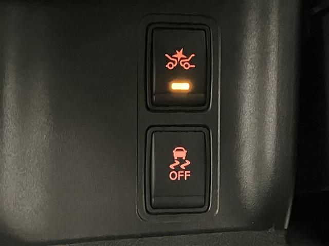 セレナ ハイウェイスター　ダブルエアコン　スマートキー＆プッシュスタート　メモリーナビゲーション　ＬＥＤ　キーレス　ナビＴＶ　横滑防止装置　点検記録簿　ミュージックプレイヤー接続可　ＥＴＣ車載器　ＤＶＤ再生　ダブルエアバック（23枚目）