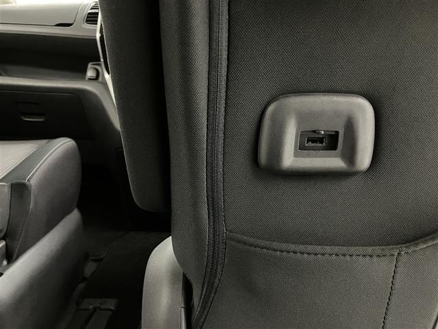 セレナ ハイウェイスター　ダブルエアコン　スマートキー＆プッシュスタート　メモリーナビゲーション　ＬＥＤ　キーレス　ナビＴＶ　横滑防止装置　点検記録簿　ミュージックプレイヤー接続可　ＥＴＣ車載器　ＤＶＤ再生　ダブルエアバック（31枚目）