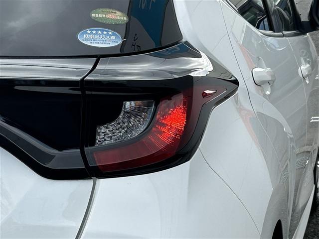 ヤリス ハイブリッドX カーテンエアバッグ イモビライザー バックモニター ワイヤレスキー ABS ナビ オートクルーズ ミュージックプレイヤー接続可 Wエアバック パワーウィンドウ オートエアコン ETC エアバック(35枚目)