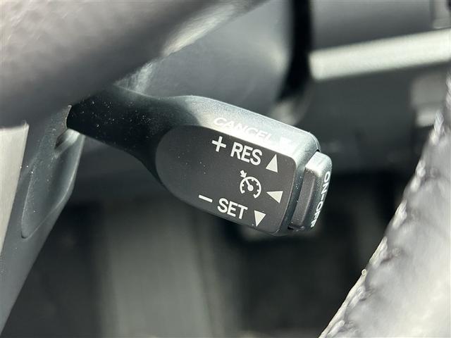 ヴォクシー ＺＳ　煌ＩＩ　両側ＰＳＤ　アルミホイール　ＶＳＣ　ナビ＆ＴＶ　ＤＶＤ再生可能　スマートキ－　ＰＳ　オートエアコン　キーレスエントリー　地デジＴＶ　全席パワーウインドウ　ＬＥＤライト　ＡＢＳ　バックモニター（18枚目）