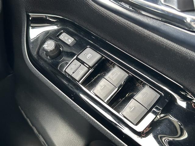 ヴォクシー ＺＳ　煌ＩＩ　両側ＰＳＤ　アルミホイール　ＶＳＣ　ナビ＆ＴＶ　ＤＶＤ再生可能　スマートキ－　ＰＳ　オートエアコン　キーレスエントリー　地デジＴＶ　全席パワーウインドウ　ＬＥＤライト　ＡＢＳ　バックモニター（21枚目）