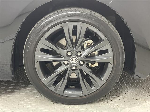 カローラツーリング ハイブリッド　ダブルバイビー　メディアプレイヤー接続　バックモニター　フルセグＴＶ　ＬＥＤライト　ワンオーナー　点検記録簿　クルコン　横滑り防止　盗難防止装置　ナビ・ＴＶ　ドライブレコーダー　エアバッグ　ＥＴＣ　ＡＢＳ　キーレス（19枚目）