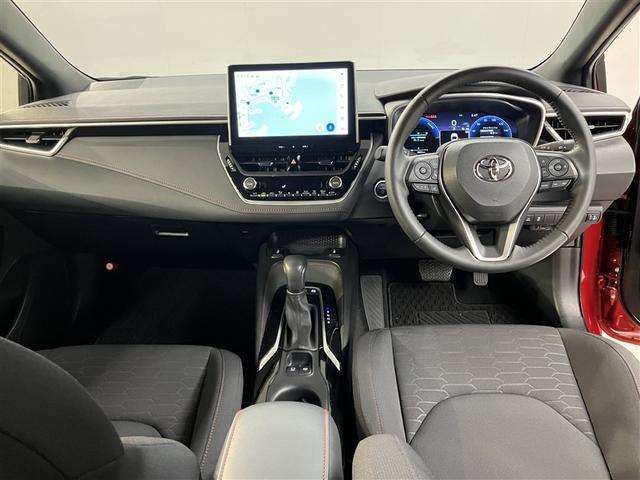 カローラスポーツ ハイブリッドＧ　Ｚ　ＴＳＳ　ＡＡＣ　エアバッグ　ＡＣ１００Ｖ電源　フルセグＴＶ　イモビライザー　ナビＴＶ　スマートキ－　ＶＳＣ　ＡＢＳ　キーフリー　パワーウィンドウ　ＬＥＤ　メモリーナビ　ドラレコ　アルミホイール　ＥＴＣ（5枚目）