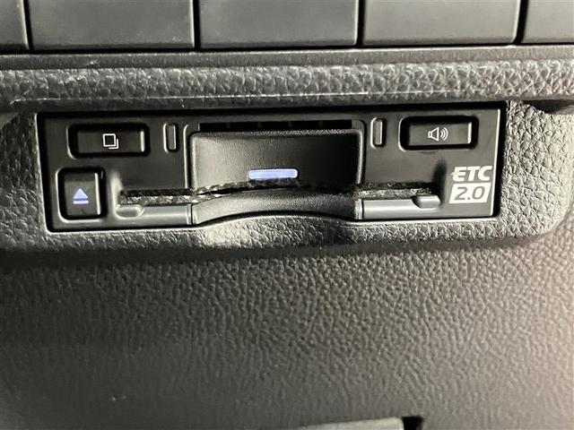 カローラスポーツ ハイブリッドＧ　Ｚ　ＴＳＳ　ＡＡＣ　エアバッグ　ＡＣ１００Ｖ電源　フルセグＴＶ　イモビライザー　ナビＴＶ　スマートキ－　ＶＳＣ　ＡＢＳ　キーフリー　パワーウィンドウ　ＬＥＤ　メモリーナビ　ドラレコ　アルミホイール　ＥＴＣ（8枚目）