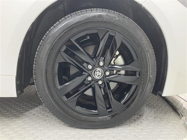 カローラスポーツ Ｇ　スタイルパッケージ　ＥＴＣ車載器　スマートキ　ＬＥＤランプ　クルコン　バックモニター　インテリジェントクリアランスソナー　ＡＷ　メモリーナビ　記録簿　ナビ　キーレス　盗難防止装置　ミュージックプレイヤー接続可　ＡＢＳ（17枚目）