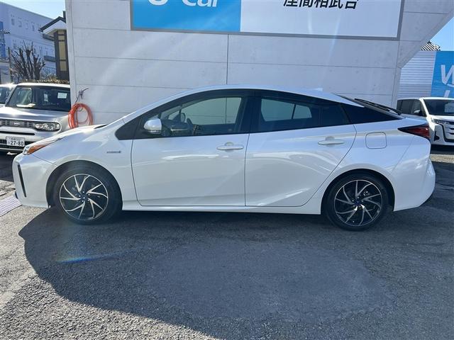 プリウス S 取説記録簿 DVD再生機能 ESC スマートキ- 地デジ メモリーナビゲーション LEDヘッドライト ETC車載器 フルオートエアコン クルーズコントロール エアバッグ イモビ パワーウインドウ PS(7枚目)