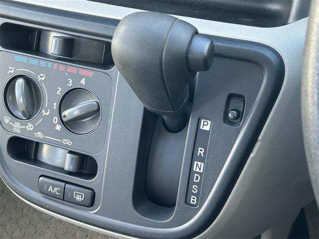 パッソ X S 衝突回避支援システム 整備記録簿 バックモニター ドライブレコーダー 盗難防止システム 1セグTV キーフリーシステム ETC付 デュアルエアバック スマートキー メモリナビ AUX接続 iストップ(36枚目)