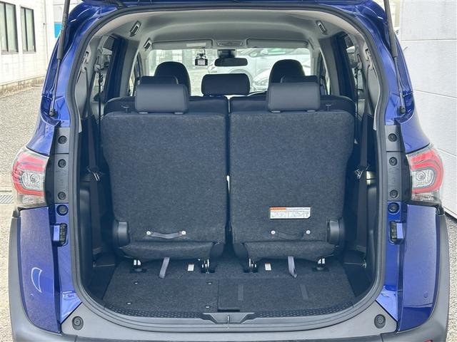 シエンタ ハイブリッドＧ　クエロ　点検記録簿　地デジＴＶ　盗難防止　横滑り防止　ＬＥＤライト　クルコン　ドライブレコーダー　スマートキー　ＥＴＣ　１オーナー　バックモニタ　ＤＶＤ　オ－トエアコン　ＡＵＸ　メモリ－ナビ　エアバッグ　ＡＷ（29枚目）