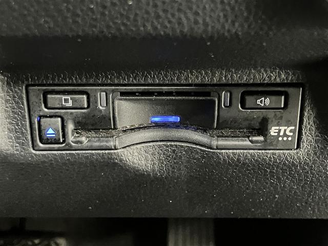 シエンタ ハイブリッドＧ　サポカー　ドライブレコーダー　クルーズコントロール　Ｗ電動ドア　ＬＥＤ　ＶＳＣ　ＥＴＣ　キーフリー　ミュージックプレイヤー接続可　１オーナー　イモビライザー　スマートキー＆プッシュスタート　ＡＢＳ（10枚目）