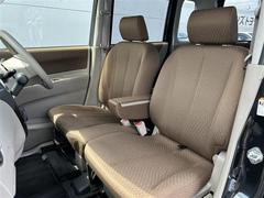 お車の現車確認と店頭納車可能なお客様に限らせて頂きます。【無料ダイヤル】００７８−６０４１−０５０６ 4
