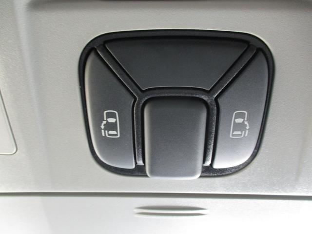 ヴェルファイア ２．４Ｚ　保証２年間走行距離無制限　ガラスコーティング　両側電動スライドドア　フリップダウンモニター　ルームクリーニング　禁煙車　ＬＥＤフォグランプ　フルセグ　バックカメラ　オットマン　ＥＴＣ（32枚目）