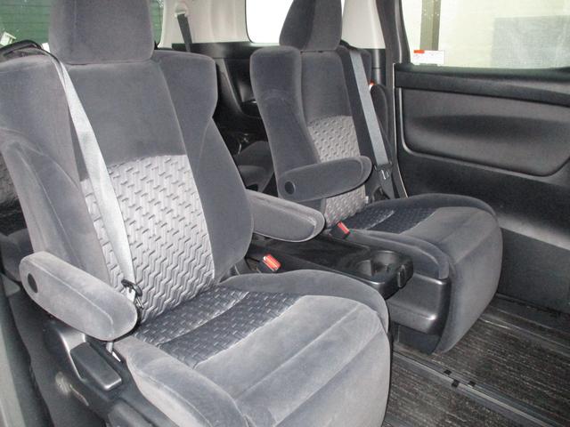 アルファード 2.5S Aパッケージ 保証2年走行距離無制 ボディーガラスコーティング ステアリング新品 両側パワースライド 後席モニター HDMI 社外アルミ 禁煙車 ルームクリーニング オットマン 車検2年付 ETC(19枚目)