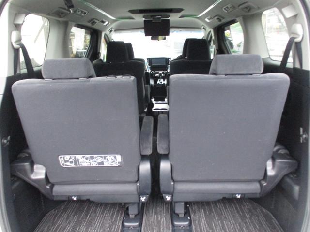 アルファード 2.5S Aパッケージ 保証2年走行距離無制 ボディーガラスコーティング ステアリング新品 両側パワースライド 後席モニター HDMI 社外アルミ 禁煙車 ルームクリーニング オットマン 車検2年付 ETC(23枚目)