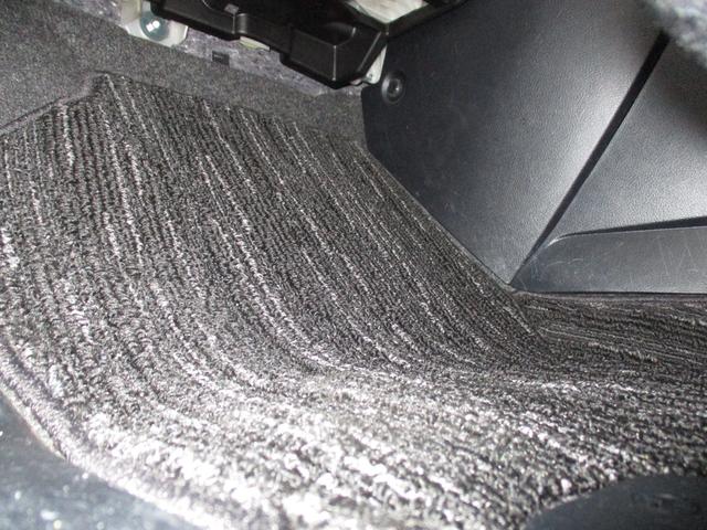 アルファード 2.5S Aパッケージ 保証2年走行距離無制 ボディーガラスコーティング ステアリング新品 両側パワースライド 後席モニター HDMI 社外アルミ 禁煙車 ルームクリーニング オットマン 車検2年付 ETC(26枚目)