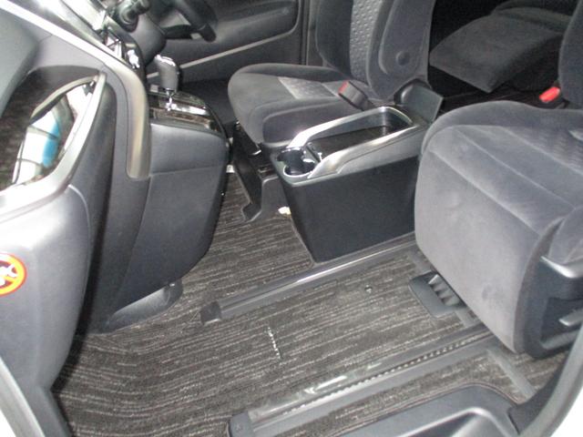 アルファード 2.5S Aパッケージ 保証2年走行距離無制 ボディーガラスコーティング ステアリング新品 両側パワースライド 後席モニター HDMI 社外アルミ 禁煙車 ルームクリーニング オットマン 車検2年付 ETC(33枚目)