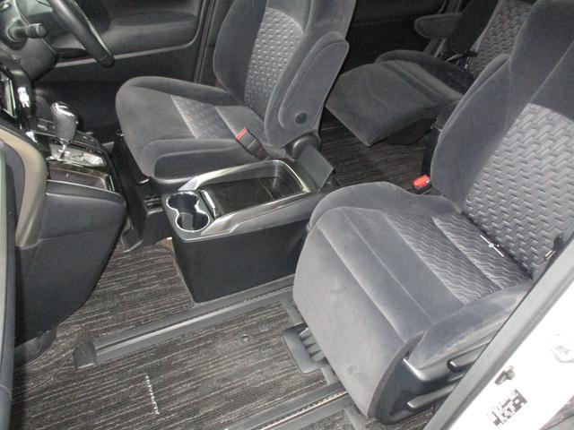 アルファード 2.5S Aパッケージ 保証2年走行距離無制 ボディーガラスコーティング ステアリング新品 両側パワースライド 後席モニター HDMI 社外アルミ 禁煙車 ルームクリーニング オットマン 車検2年付 ETC(34枚目)