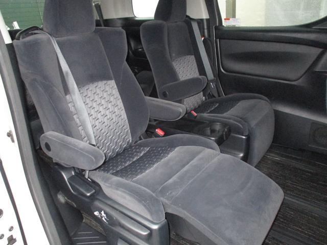 アルファード 2.5S Aパッケージ 保証2年走行距離無制 ボディーガラスコーティング ステアリング新品 両側パワースライド 後席モニター HDMI 社外アルミ 禁煙車 ルームクリーニング オットマン 車検2年付 ETC(37枚目)