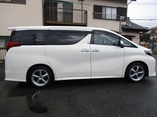 アルファード 2.5S Aパッケージ 保証2年走行距離無制 ボディーガラスコーティング ステアリング新品 両側パワースライド 後席モニター HDMI 社外アルミ 禁煙車 ルームクリーニング オットマン 車検2年付 ETC(80枚目)