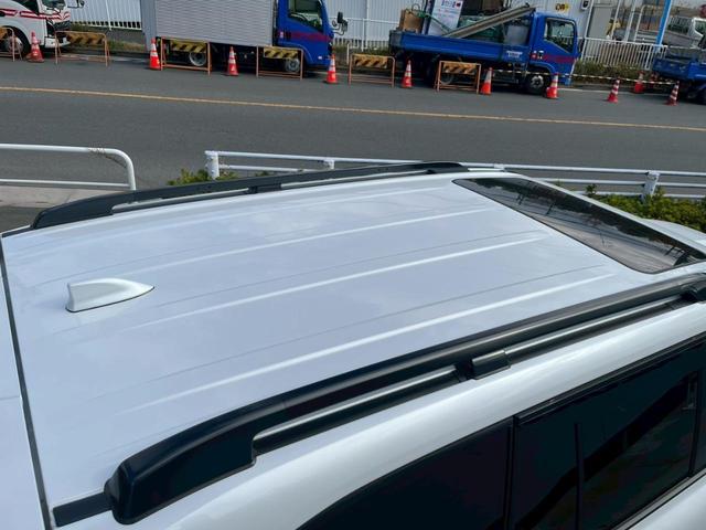 ランドクルーザー ＧＲスポーツ　ルーフレール、ＥＴＣ２．０、ＤＯプラス（ＪＢＬ）、タイヤ空気圧警報システム、パノラミックビューモニター、マルチテレインモニター、リヤエンタテイメント、トノカバー、ＩＴＳ　ＣＯＮＮＥＣＴ、クールボックス（18枚目）