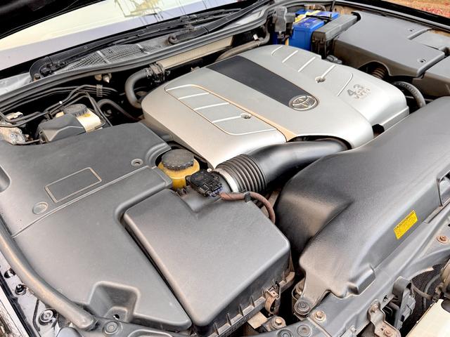 セルシオ A仕様 車高調 カールソン19インチアルミホイール 社外 フルセグ ナビ 革シート(31枚目)