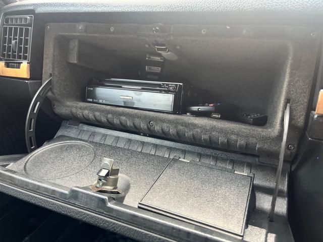 ２４０ワゴン ２４０クラシックリミテッドエディション　レザーシート　ナビ　ルーフレール　シートヒーター（24枚目）