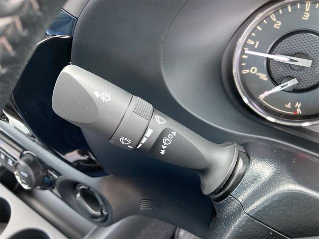 Z パワーウィンドウ 100KM以下 ESC Bカメ カーテンエアバッグ スマキー ABS ナビ&TV ETC車載器 キーフリー LEDヘットライト PS メモリナビ 盗難防止装置 DVD CD フルセ(45枚目)