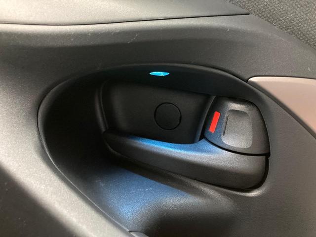 ハイブリッドZ ナビTV 39,000KM Bカメラ LEDライト レーダークルコン オートエアコン キーレス ETC エアバッグ イモビライザー スマートエントリー メモリーナビ ワンオーナー車 地デジTV ABS(31枚目)