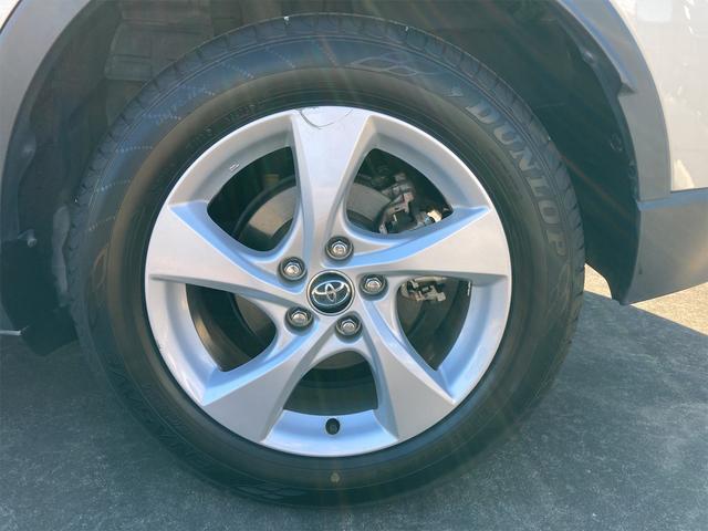 S-T LEDエディション 横滑り防止装置 23,000KM 記録簿 アルミホイール キーレス 盗難防止装置 フルセグ エアバッグ LEDヘッドライト スマートキー 4WD DVD再生 ナビTV 1オーナー バックカメラ ETC(27枚目)