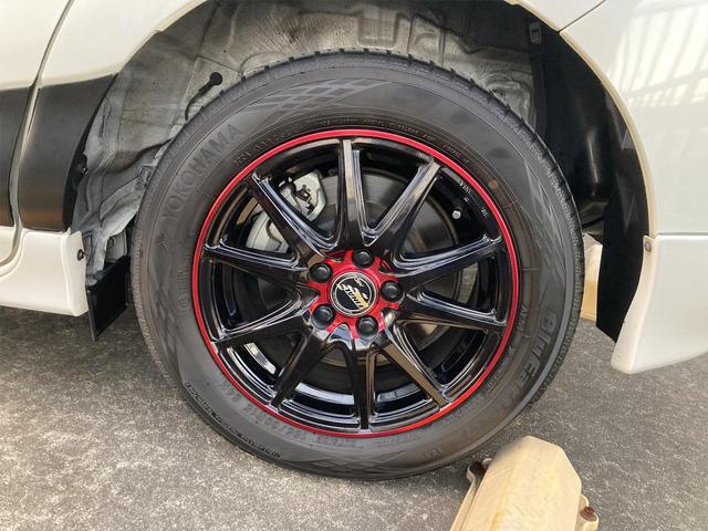 ハイブリッドG クエロ 衝突安全ブレーキ 43000KM スマキー Wパワースライドドア 1オーナー 3列 DVD再生可 アルミホイール フルセグテレビ ESC ETC車載器 ナビ&TV オートエアコン 記録簿 CD(45枚目)