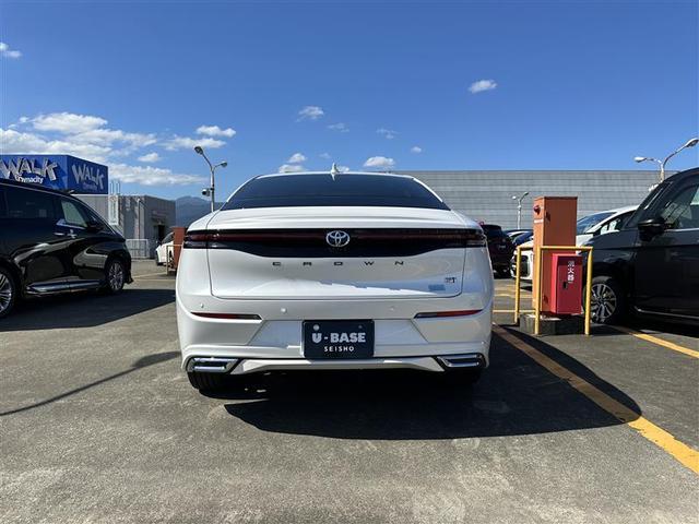 クラウンクロスオーバー 未使用車の中古車を探すなら【グーネット】