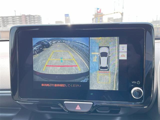 ヤリス ハイブリッドＺ　登録済未使用車　モデリスタ　エアコン　オートクルーズコントロール　　盗難防止システム　スマートキー　メモリーナビ　衝突被害軽減システム　ＬＥＤヘッドランプ　４ＷＤ　ＥＴＣ　バックカメラ　１００Ｖ電源（16枚目）