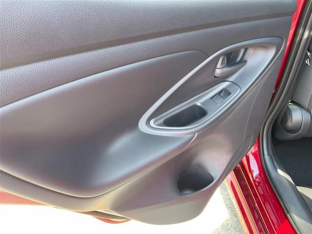 ヤリス ハイブリッドＺ　登録済未使用車　モデリスタ　エアコン　オートクルーズコントロール　　盗難防止システム　スマートキー　メモリーナビ　衝突被害軽減システム　ＬＥＤヘッドランプ　４ＷＤ　ＥＴＣ　バックカメラ　１００Ｖ電源（35枚目）