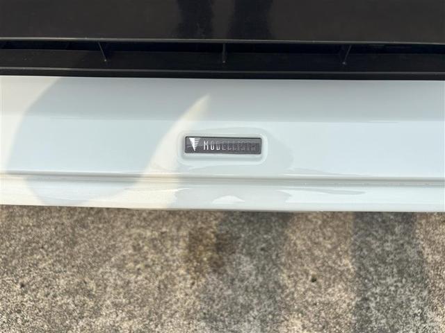 ＲＡＶ４ Ｇ　Ｚパッケージ　登録済未使用者　モデリスタフルエアロ　大型サンルーフ　アルミ　横滑防止　クルコン　リアカメラ　ＥＴＣ付　　ＰＣＳ　整備記録簿　スマキー　地デジ　助手席エアバッグ　パワーシート　オートエアコン　キーレス（24枚目）