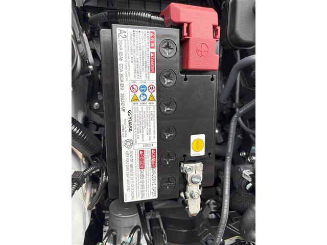 ＲＡＶ４ Ｇ　Ｚパッケージ　登録済未使用者　モデリスタフルエアロ　大型サンルーフ　アルミ　横滑防止　クルコン　リアカメラ　ＥＴＣ付　　ＰＣＳ　整備記録簿　スマキー　地デジ　助手席エアバッグ　パワーシート　オートエアコン　キーレス（34枚目）