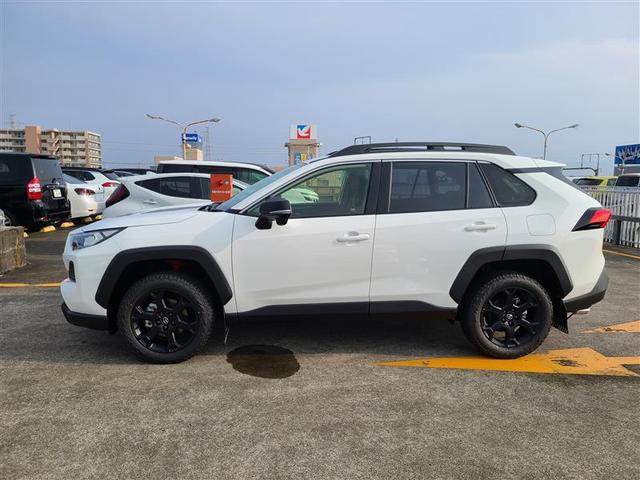 ＲＡＶ４ アドベンチャー　オフロードパッケージ　登録済未使用者　アルミ　記録簿付　メモリナビ　クルコン　スマートキ　パワーウィンドウ　横滑り防止装置　オートエアコン　運転席パワーシート　ＰＳ　ＡＢＳ　地デジ　キーレス　デュアルエアバッグ　４ＷＤ（2枚目）