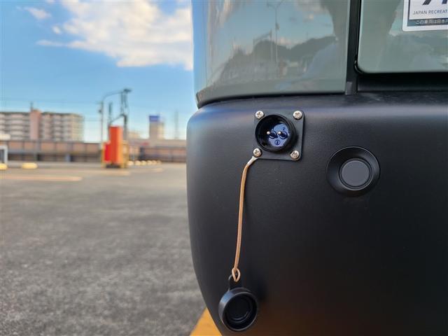 ハイエースバン ロングスーパーＧＬ　未使用　キャンピングカー　８ナンバー　車中泊　ＦＦヒーター　冷蔵庫　二段ベッド　ＴＯＹ　ＦＡＣＴＯＲＹ　ＲＥＶＯシート　サブバッテリー　外部充電　デジタルインナーミラー　アルパインナビ　後席モニター（14枚目）