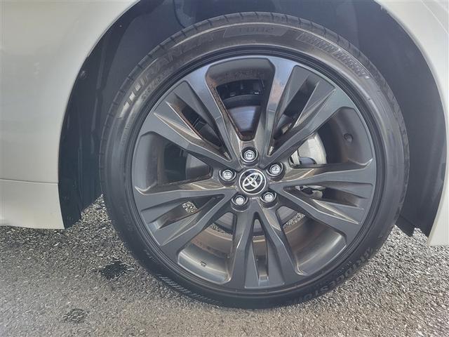 カローラツーリング ハイブリッド　ダブルバイビー　メディアプレイヤー接続　バックモニター　フルセグＴＶ　ＬＥＤライト　ハーフレザーシート　ワンオーナー　クルコン　横滑り防止　盗難防止装置　ナビ・ＴＶ　ドライブレコーダー　エアバッグ　ＥＴＣ　ＡＢＳ（8枚目）