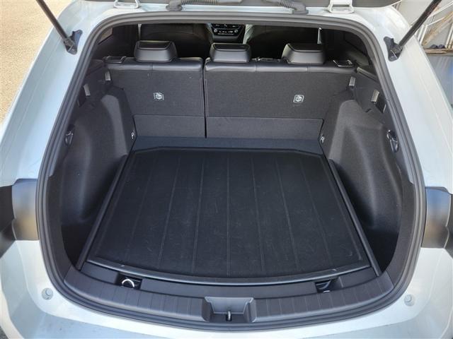 カローラツーリング ハイブリッド　ダブルバイビー　メディアプレイヤー接続　バックモニター　フルセグＴＶ　ＬＥＤライト　ハーフレザーシート　ワンオーナー　クルコン　横滑り防止　盗難防止装置　ナビ・ＴＶ　ドライブレコーダー　エアバッグ　ＥＴＣ　ＡＢＳ（28枚目）