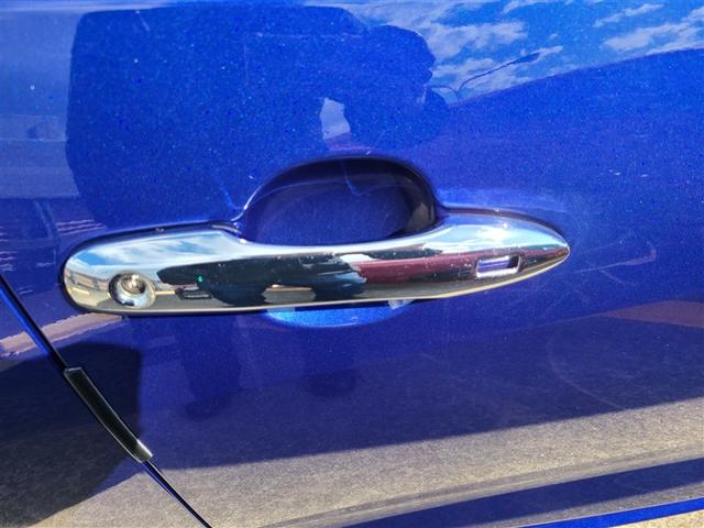 ヤリス ハイブリッドＺ　１年間走行距離無制限保証　ハイブリッド保証　４２０００キロ　ナビ　Ｂｌｕｅｔｏｏｔｈ　全周囲カメラ　ＴＶ　モデリスタアルミホイール　レーダークルーズ　シートヒーター　ＥＴＣ２．０　ステアリングヒーター（12枚目）