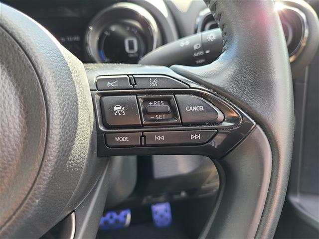 ヤリス ハイブリッドＺ　１年間走行距離無制限保証　ハイブリッド保証　４２０００キロ　ナビ　Ｂｌｕｅｔｏｏｔｈ　全周囲カメラ　ＴＶ　モデリスタアルミホイール　レーダークルーズ　シートヒーター　ＥＴＣ２．０　ステアリングヒーター（17枚目）