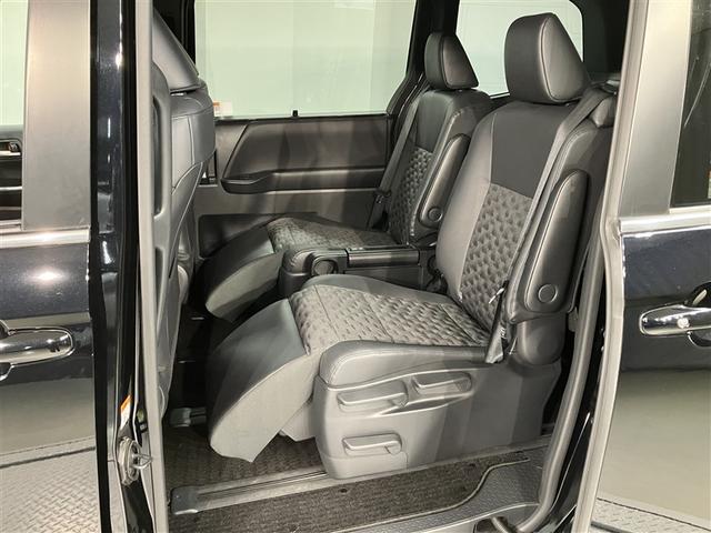 ヴォクシー S-Z 8000キロ 快適利便パッケージ 大型ナビ バックカメラ Bluetooth DVD オットマン ユニバーサルステップ PKSB PCS 純正アルミ LED ワンオーナー ETC2.0(18枚目)