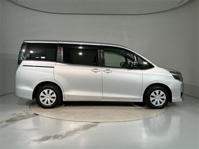 ヴォクシー Ｘ　１年間走行距離無制限保証　６８０００キロ　ナビ　Ｂｌｕｅｔｏｏｔｈ　バックカメラ　ＴＶ　ＣＤ　　ドライブレコーダー　衝突被害軽減ブレーキ　左右独立オートエアコン　片側電動スライドドア（3枚目）