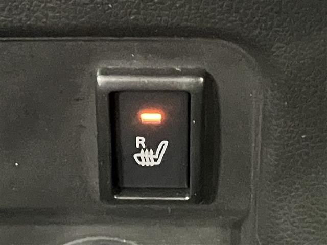 ワゴンＲスティングレー ハイブリッドＴ　ナビＴＶ　ＥＳＣ　ＥＴＣ装着車　リアカメラ　Ｓキー　アルミホイール　クルーズコントロール　ＬＥＤヘッドランプ　ＤＶＤ　メモリーナビ　ベンチシート　キーレス　パワーステアリング　ＡＢＳ　パワーウインド（16枚目）