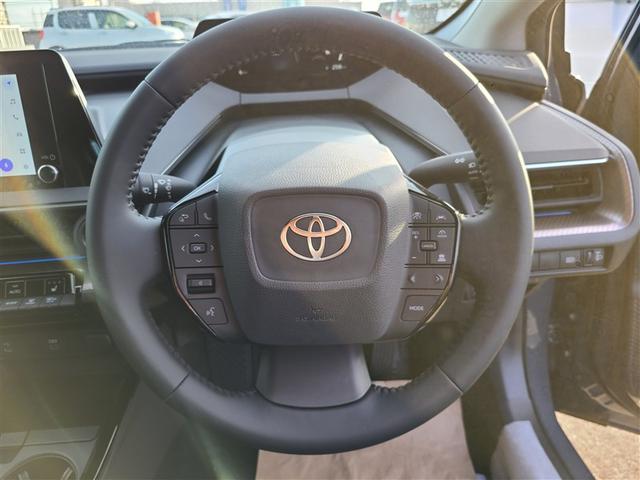 プリウス Ｇ　登録済未使用車　モデリスタフルエアロ　１５００Ｗ電源コンセント　ディスプレイオーディオ　バックカメラ　Ｂｌｕｅｔｏｏｔｈ　ＴＶ　ＰＫＳＢ　衝突被害軽減ブレーキ　レーダークルーズコントロール（9枚目）