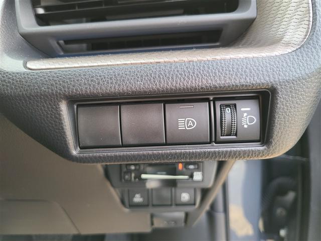 プリウス Ｇ　登録済未使用車　モデリスタフルエアロ　１５００Ｗ電源コンセント　ディスプレイオーディオ　バックカメラ　Ｂｌｕｅｔｏｏｔｈ　ＴＶ　ＰＫＳＢ　衝突被害軽減ブレーキ　レーダークルーズコントロール（12枚目）