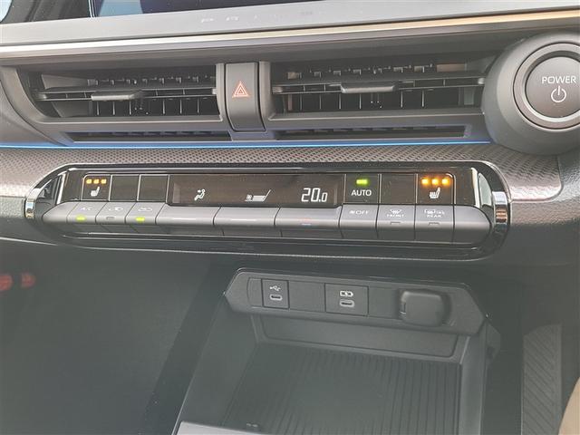 プリウス Ｇ　登録済未使用車　モデリスタフルエアロ　１５００Ｗ電源コンセント　ディスプレイオーディオ　バックカメラ　Ｂｌｕｅｔｏｏｔｈ　ＴＶ　ＰＫＳＢ　衝突被害軽減ブレーキ　レーダークルーズコントロール（21枚目）